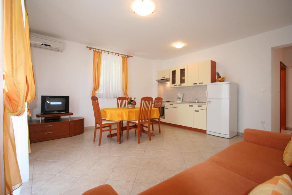 Apartments Bogovic مالينسكا الغرفة الصورة
