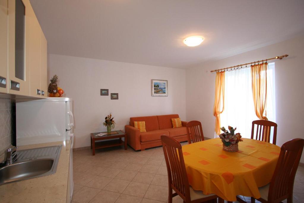 Apartments Bogovic مالينسكا الغرفة الصورة