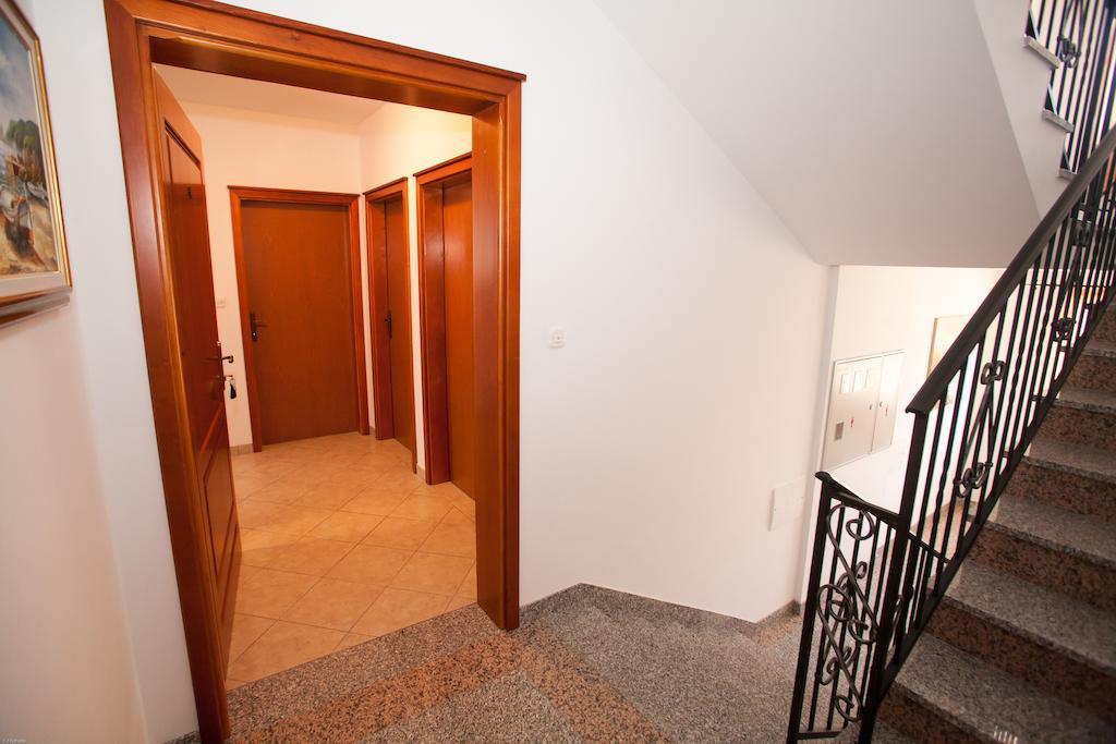 Apartments Bogovic مالينسكا المظهر الخارجي الصورة