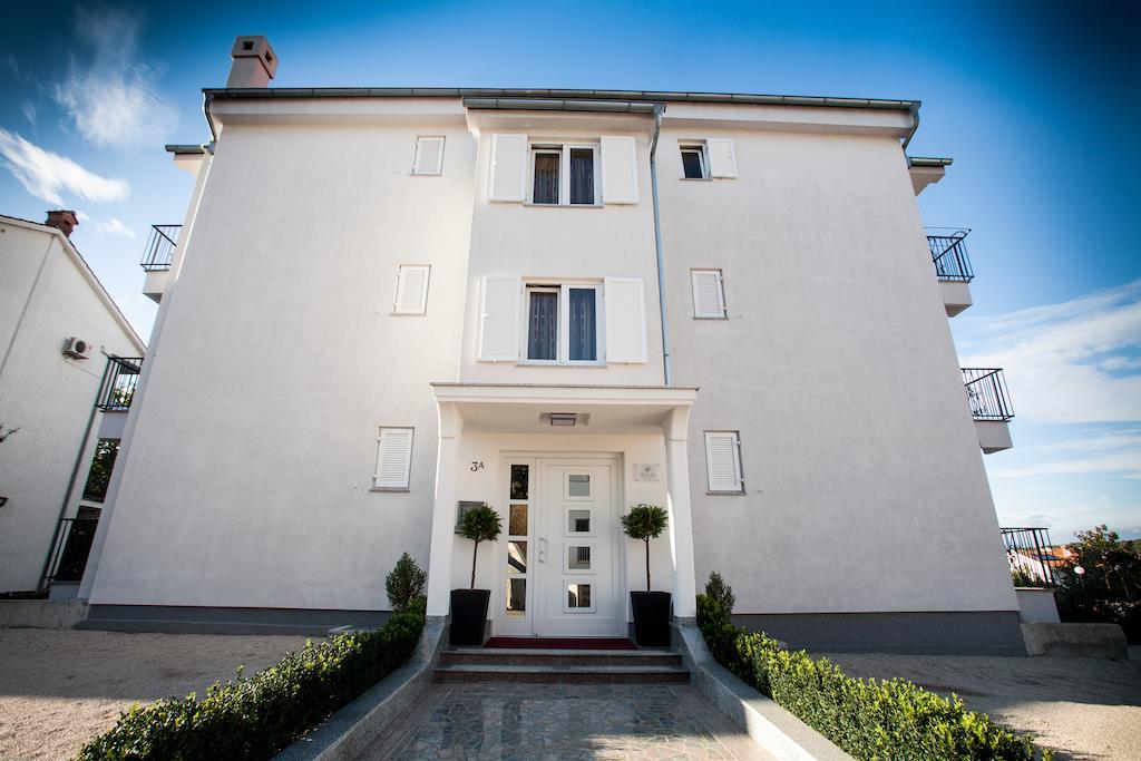 Apartments Bogovic مالينسكا المظهر الخارجي الصورة