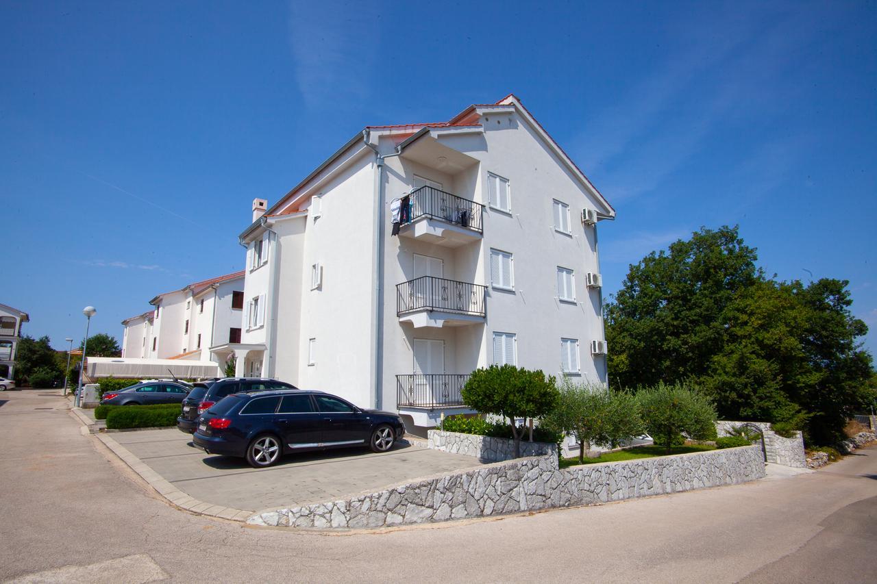 Apartments Bogovic مالينسكا المظهر الخارجي الصورة